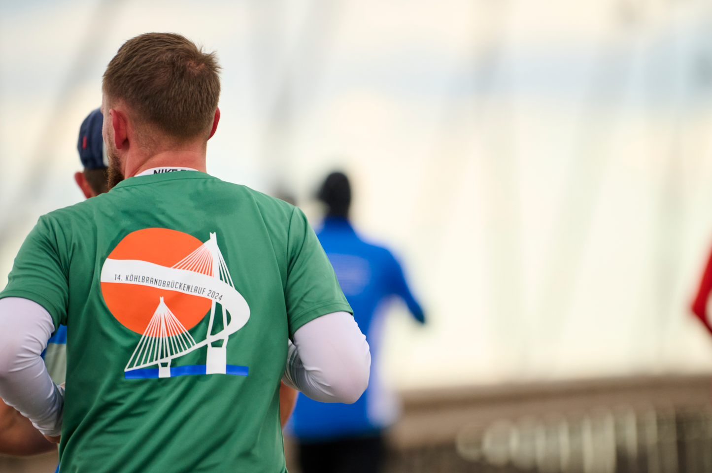 Teilnahmeshirt Köhlbrandbrückenlauf 2024
